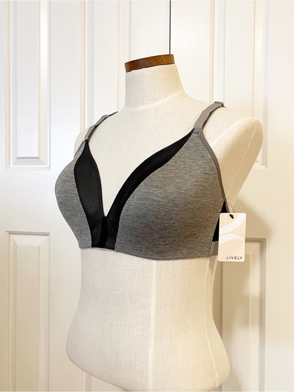 NWT Lively Gray Bra Bralette Heather Gray with Black Contrast Trim. Size 38D